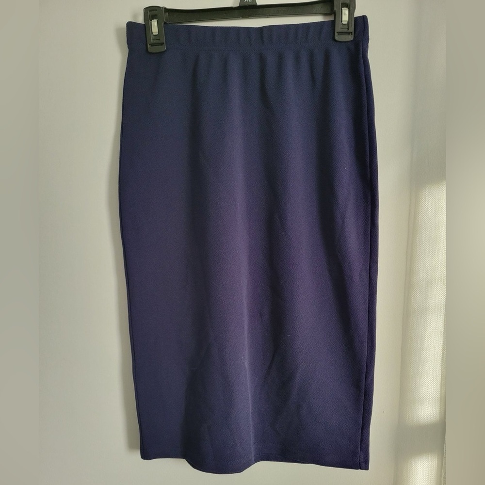 Elegant Navy Pencil Skirt